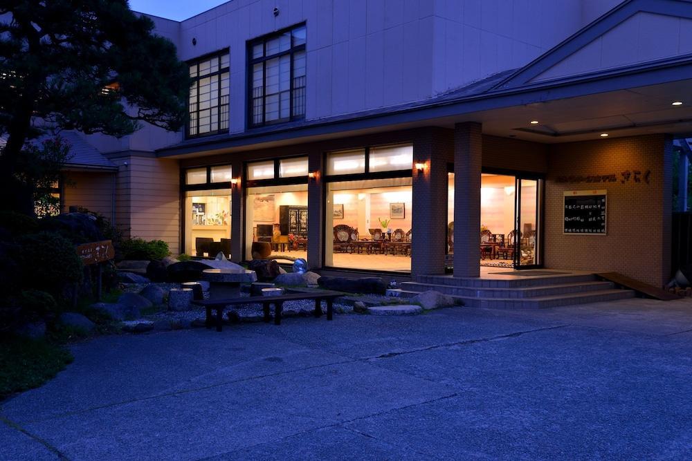 Sado Green Hotel Kiraku Eksteriør bilde